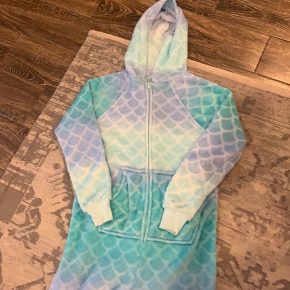 Target Pjs - Picture 2 of 4